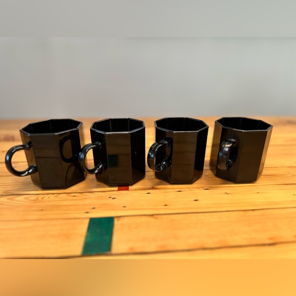 Vintage Black Glass Octime Octagon Coffee Mugs - Picture 2 of 9